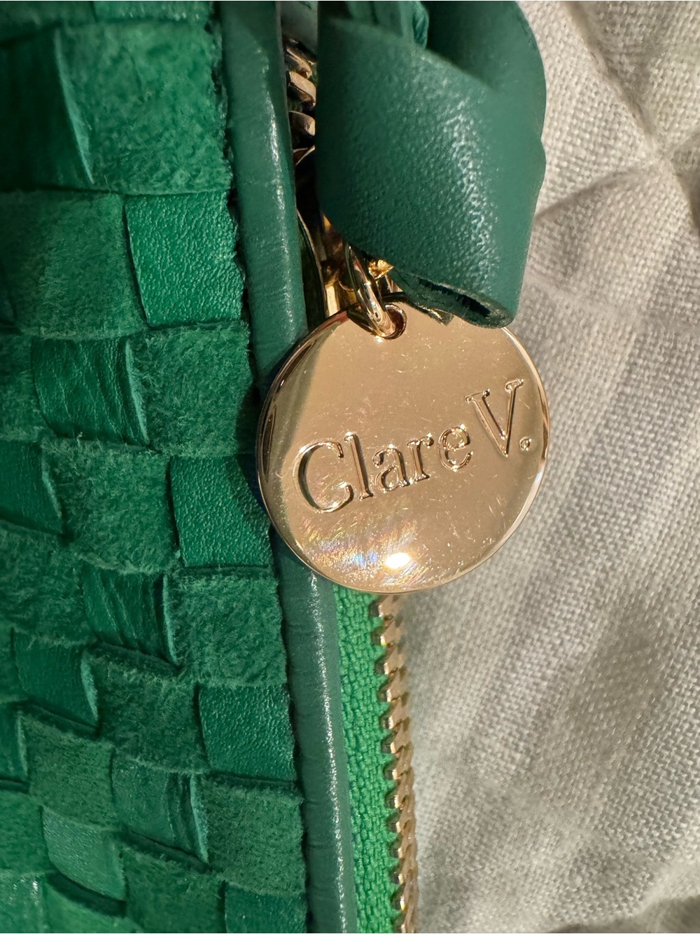 Clare V Petite Moyen Messenger Bag Grass - Picture 6 of 8